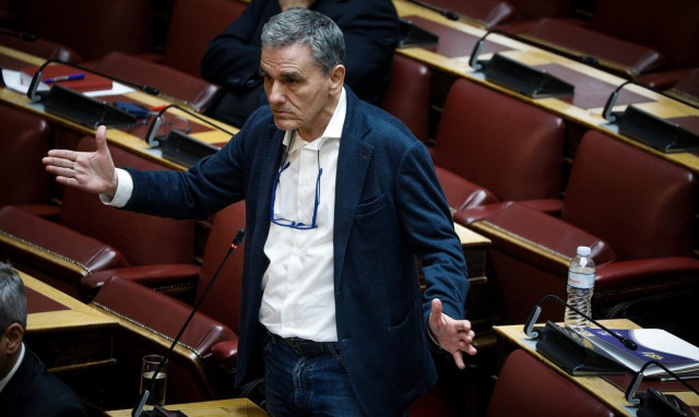 Νέα Δημοκρατία: Σκληρή ανακοίνωση για τα «τοπικά νομίσματα» της ομάδας Τσακαλώτου - Η απάντησή του