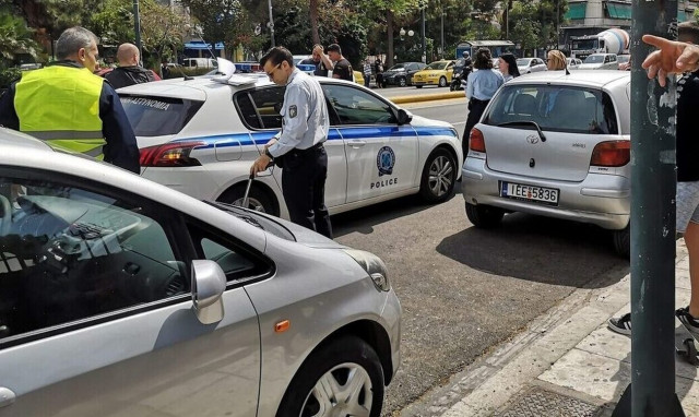 Καλλιθέα: Τα πρώτα λόγια της οικογένειας του 32χρονου οδηγού - «Είναι σε άσχημη κατάσταση»