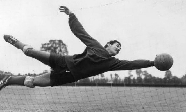 Θλίψη στο παγκόσμιο ποδόσφαιρο: Πέθανε ο Αντόνιο Καρμπαχάλ – Ο πρώτος που έπαιξε σε πέντε Μουντιάλ