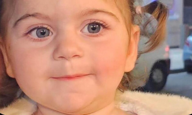 Θρήνος στην Κύπρο: Στα λευκά το τελευταίο «αντίο» στην μικρή Μαρία