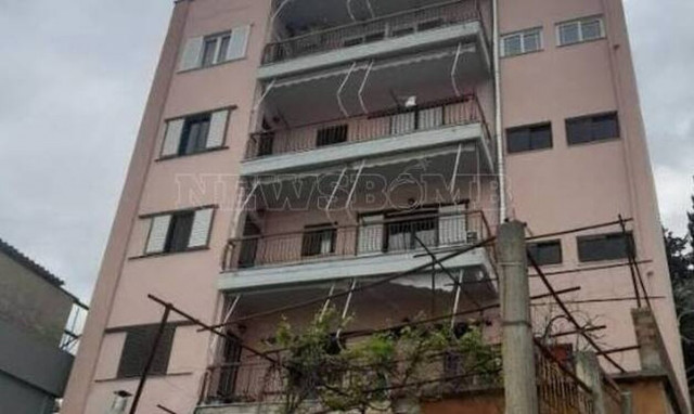 Συντετριμμένοι οι γονείς του νεκρού βρέφους - «Κλειστό» το σπίτι του ζευγαριού στην Άρτα