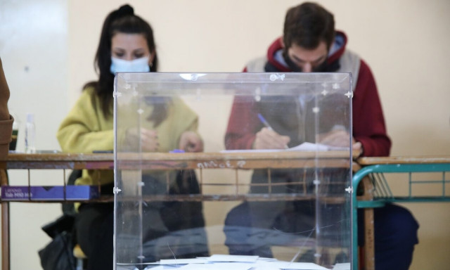 Εκλογές 2023: Πώς η Finos Film σχολιάζει τους αναποφάσιστους