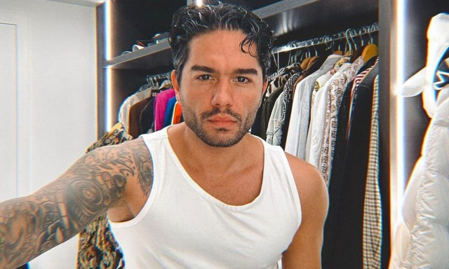 Χρήστος Μάστορας: Κάνει γυμναστική με την κόρη των Πετρούνια και Μιλλούση