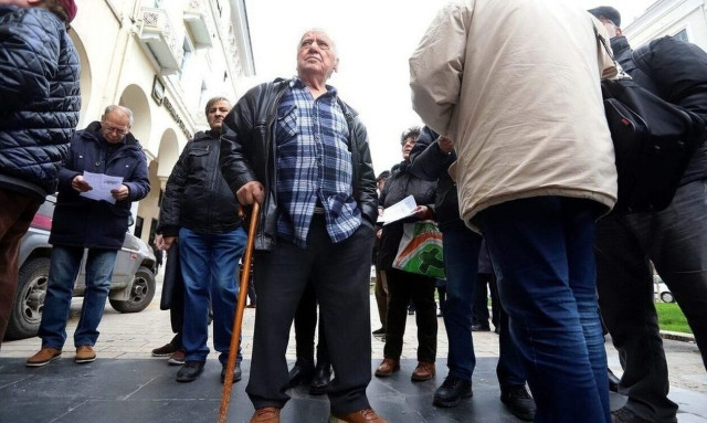 Ξεπέρασαν τις 40.000 οι νέες απονομές συντάξεων τον Απρίλιο