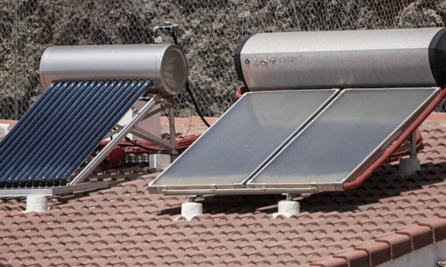 Ποια ΑΦΜ μπορούν να κάνουν αίτηση για το «Ανακυκλώνω - Αλλάζω Θερμοσίφωνα»