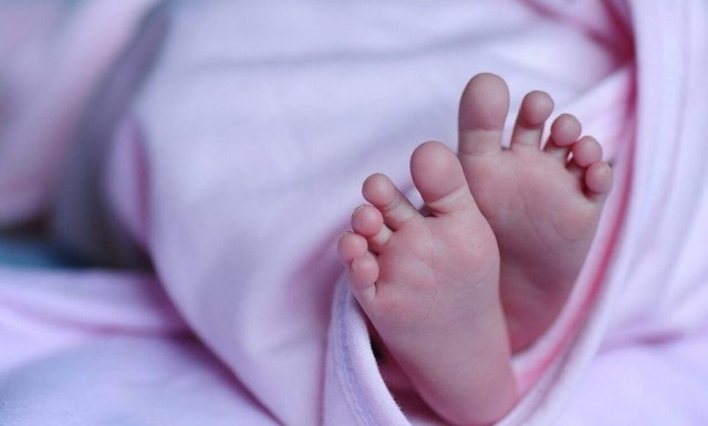 Άρτα: Θρήνος και οδύνη σήμερα στην κηδεία του βρέφους