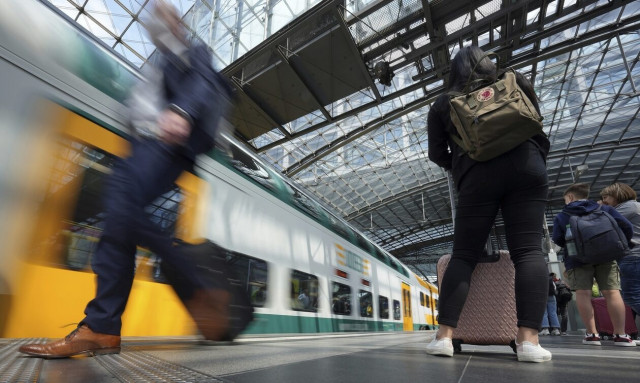 Γερμανία: Ανεστάλη η απεργία στα τρένα - Συμφώνησαν οι εργαζόμενοι με τους εργοδότες