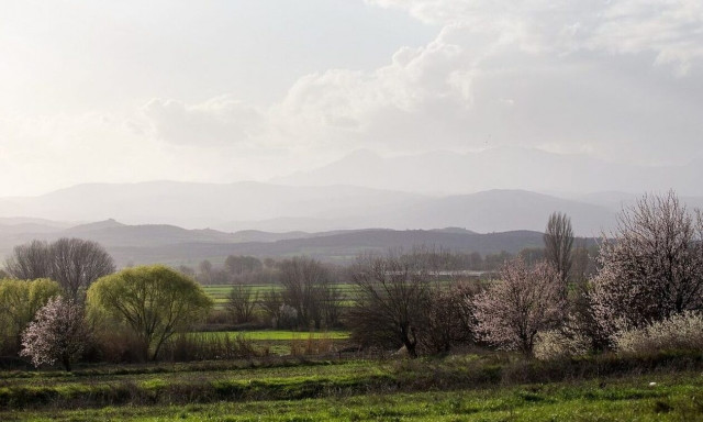 Weather forecast: Clouds, showers on Tuesday