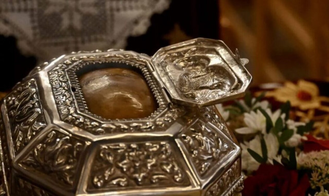 Η Βέροια υποδέχεται την Τιμία Κάρα του Αγίου Παντελεήμονος από την Άνδρο