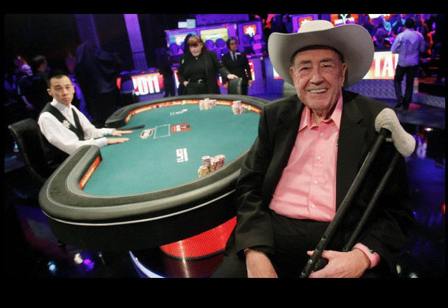 ΗΠΑ: Πέθανε ο παγκόσμιος θρύλος του πόκερ, Ντόιλ Μπράνσον