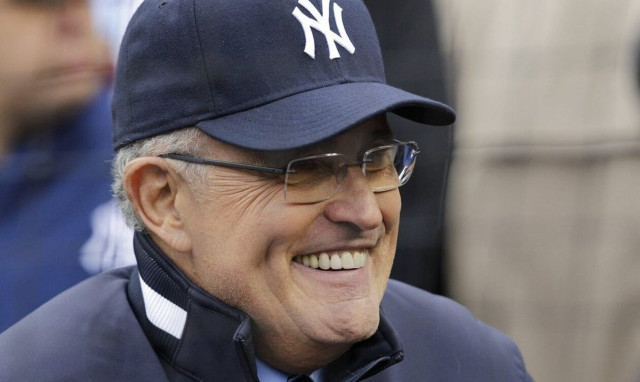 ΗΠΑ: Αγωγή εναντίον του Τζουλιάνι κατέθεσε πρώην εργαζόμενη - Toν κατηγορεί για σεξουαλική επίθεση