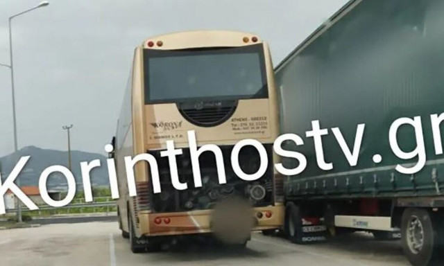 Αναστάτωση από καπνούς σε πούλμαν με μαθητές στο Σπαθοβούνι