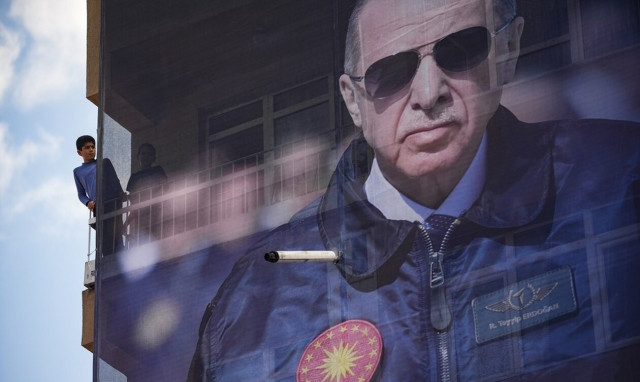 Εκλογές στην Τουρκία: Σε θέση ισχύος ο Ερντογάν εν όψει του δεύτερου γύρου