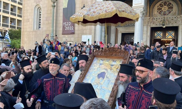 Αξιον Εστί: Συγκινητικές στιγμές κατά την αποχώρηση της εικόνας