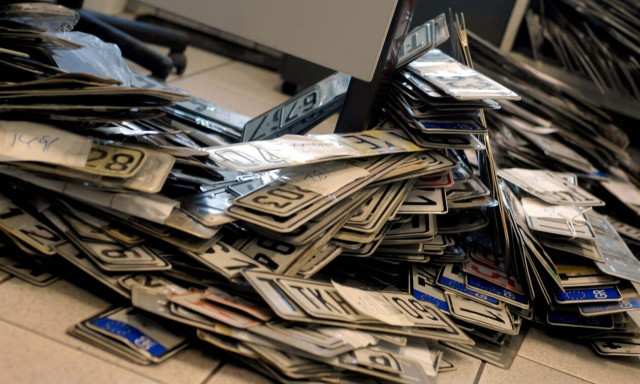 Επιστροφή πινακίδων και αδειών κυκλοφορίας για τις Εκλογές 2023