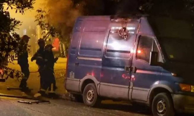 Θεσσαλονίκη: Φωτιά σε φορτηγό στο Ωραιόκαστρο