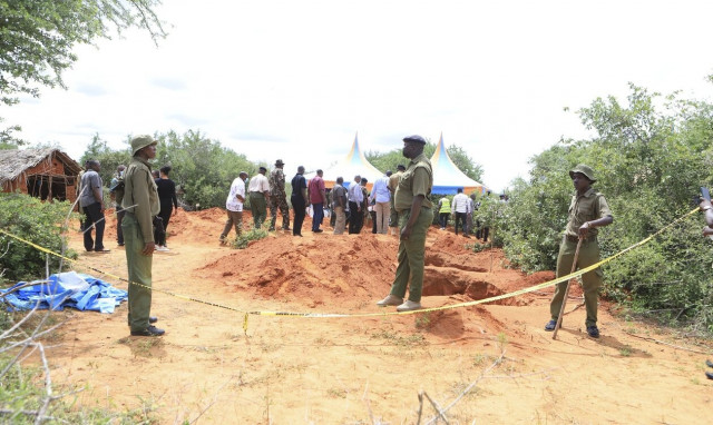 Κένυα - Η «σφαγή της Σακαχόλα»: Στα 226 τα θύματα της αίρεσης που νήστεψαν μέχρι θανάτου
