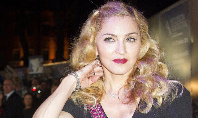 Mαντόνα: Στο σφυρί για πρώτη φορά προκλητικές φωτογραφίες από το λεύκωμα «Sex»