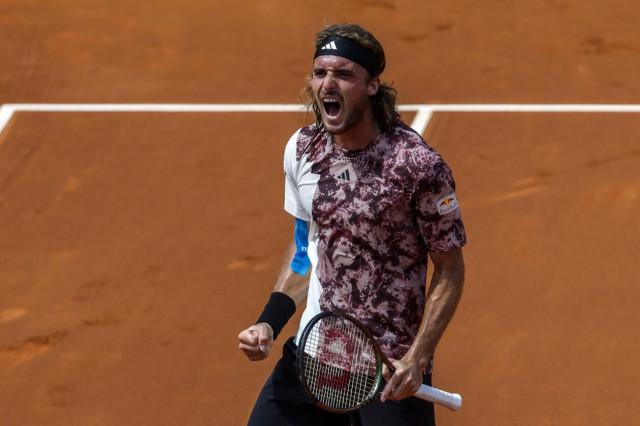 Στέφανος Τσιτσιπάς: Στα ημιτελικά της Ρώμης ο Έλληνας «μονομάχος» - Αντίπαλος ο Μεντβέντεφ