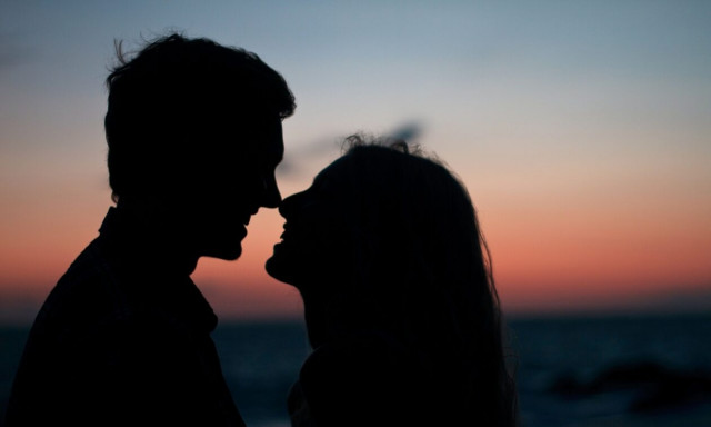 Πότε δόθηκε το πρώτο φιλί στην ανθρωπότητα;