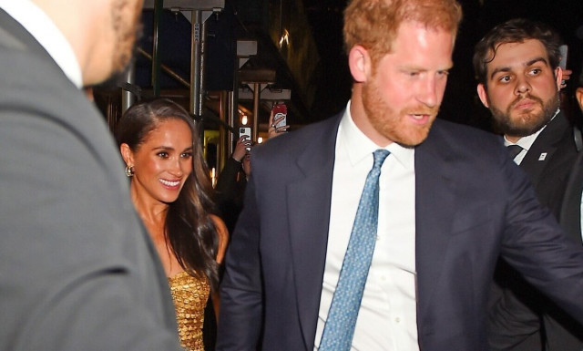 Χάρι και Μέγκαν Μαρκλ: «Η καταδίωξή τους ούτε επικίνδυνη ήταν ούτε θύμιζε το δυστύχημα της Νταϊάνα»