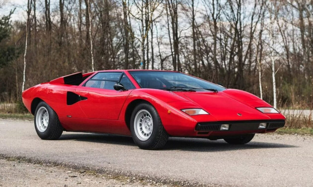 Αυτή η Lamborghini Countach ήταν του Rod Stewart