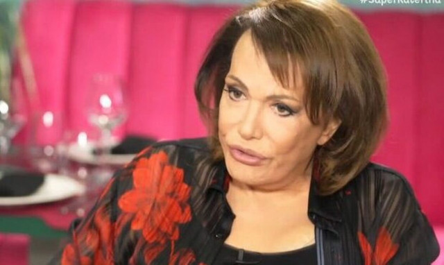 Μαίρη Χρονοπούλου: Τραγούδησε Μίκη Θεοδωράκη και δάκρυσε