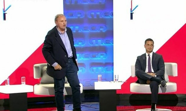 Απίστευτη έκρηξη Τζούμακα: «Το ΠΑΣΟΚ έβλαψε τη χώρα, δεν υπάρχει ΠΑΣΟΚ, σιλάνς!»