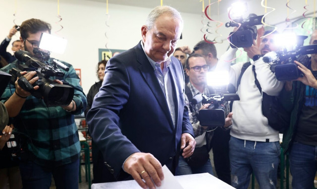 Εκλογές 2023: Ψήφισε ο Κώστας Καραμανλής