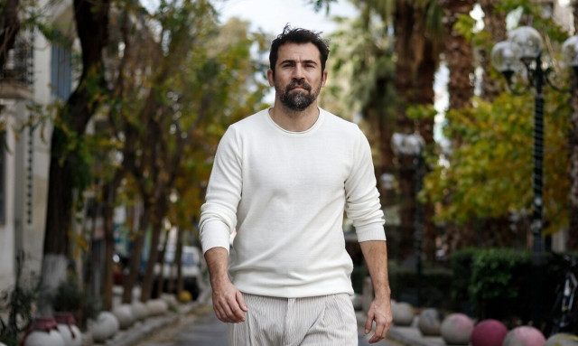 Θρήνος για τον Κίμωνα Κουρή: Έφυγε από τη ζωή ο πατέρας του