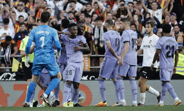 Ρεάλ Μαδρίτης: «Όλο το γήπεδο φώναζε μαϊμού τον Βινίσιους» - Ξέσπασμα Αντσελότι κατά LaLiga