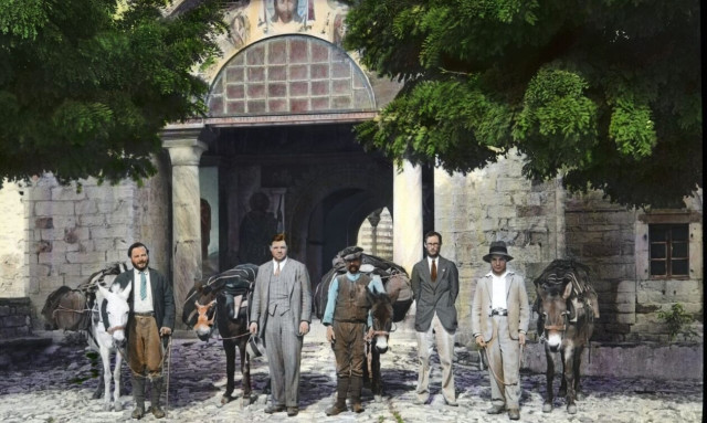 Σπάνιο υλικό Αγίου Όρους και Μετεώρων παρέμεινε κρυμμένο 95 έτη σε βαρέλι στο Πανεπιστήμιο Πρίνστον