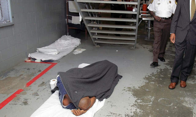 ΗΠΑ: Κρατούμενος παραμελήθκε μέχρι θανάτου - Βρέθηκε με έντομα στο στόμα και την μύτη