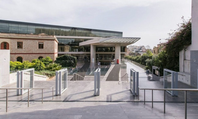 Acropolis Museum participating in 'Green Cultural Routes' action this weekend ( ADDS)