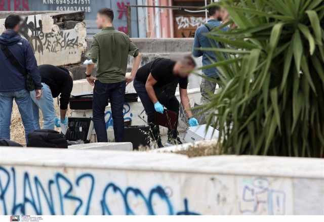 Φρίκη στη Βαρβάκειο με τον εντοπισμό πτώματος δολοφονημένης γυναίκας