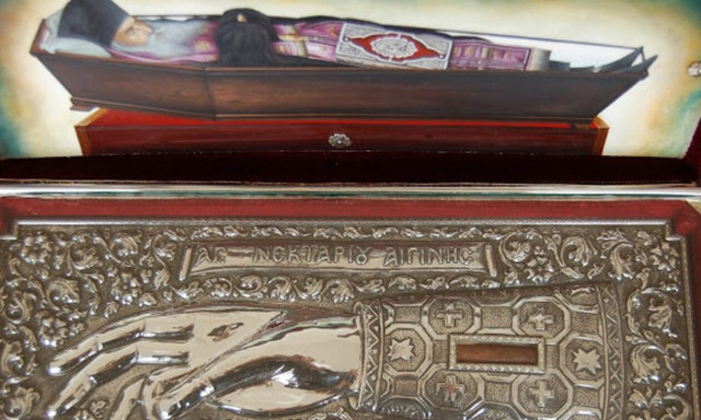Στο Αγρίνιο ιερό λείψανο του Αγίου Νεκταρίου
