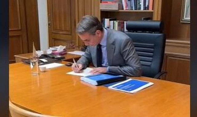 Εκλογές 2023 - Μητσοτάκης στο TikTok: «Δεν πάμε παραλία πάμε να ψηφίσουμε»