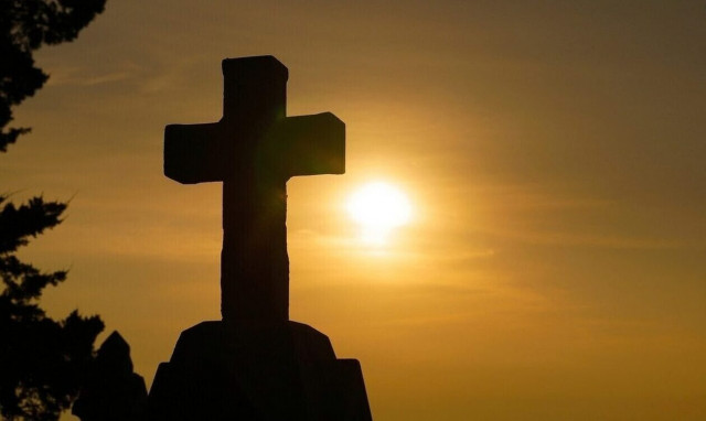 Εορτολόγιο 28 Μαΐου: Ποιοι γιορτάζουν σήμερα