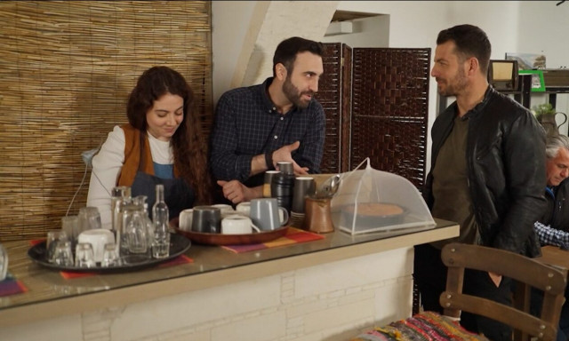 Η Γη της Ελιάς: Ένας νέος έρωτας γεννιέται στη Μάνη - Τι θα δούμε στα επόμενα επεισόδια