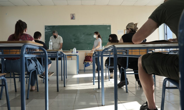 Πανελλήνιες 2023 - Νεοελληνική Γλώσσα: Προτεινόμενα θέματα και απαντήσεις - Όλο το πρόγραμμα