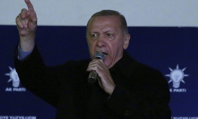 Εκλογές Τουρκία: Νέα πρόκληση - Πιστοί πανηγυρίζουν στην Αγιά Σοφιά την Άλωση και τη νίκη του