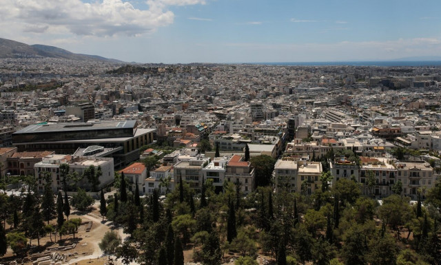 ΕΝΦΙΑ: Μέχρι πότε πληρώνεται η πρώτη δόση - Πώς θα πληρώσετε τον φόρο σε 24 δόσεις