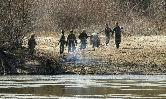 Έβρος: Διασυνδέσεις με Τούρκους είχαν οι 5 συνοριοφύλακες που συνελήφθησαν για διακίνηση μεταναστών