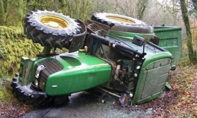 Γιατί τα τρακτέρ «σκοτώνουν» τους αγρότες στην Κρήτη;