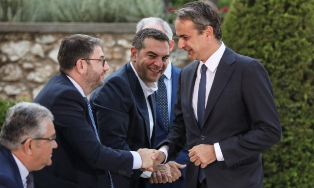 Ανδρουλάκης, Τσίπρας, Μητσοτάκης 