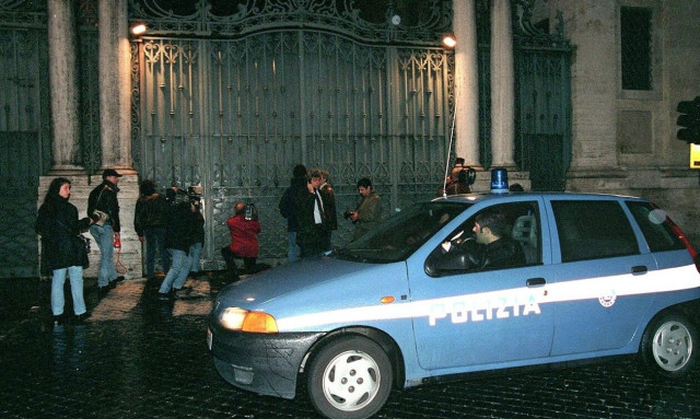 Χειροπέδες σε πάνω από 2.000 δράστες σεξουαλικών εγκλημάτων κατά ανηλίκων