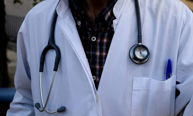 Παιδοκαρδιοχειρουργός: Τι απαντά για τους θανάτους των 15 παιδιών