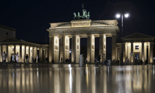 Το Βερολίνο κλείνει τέσσερα από τα πέντε ρωσικά προξενεία