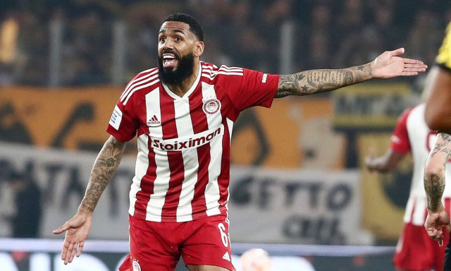 Ολυμπιακός: Αιχμές Εμβιλά για το μέλλον του