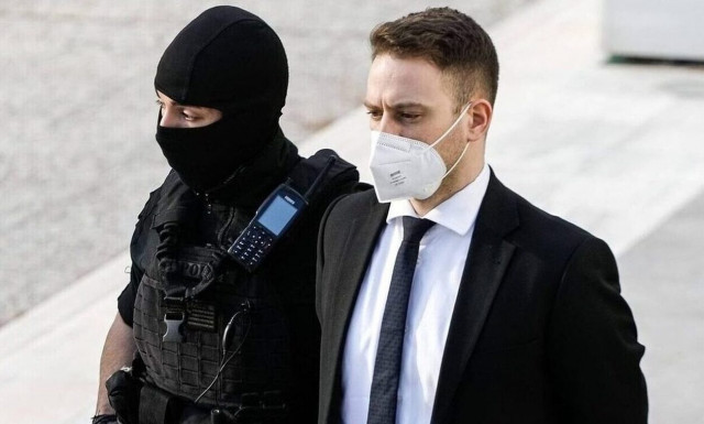 Γλυκά Νερά: Θα παραστεί στη δίκη ο Μπάμπης Αναγνωστόπουλος - Τι θα γίνει με τις Πανελλήνιες